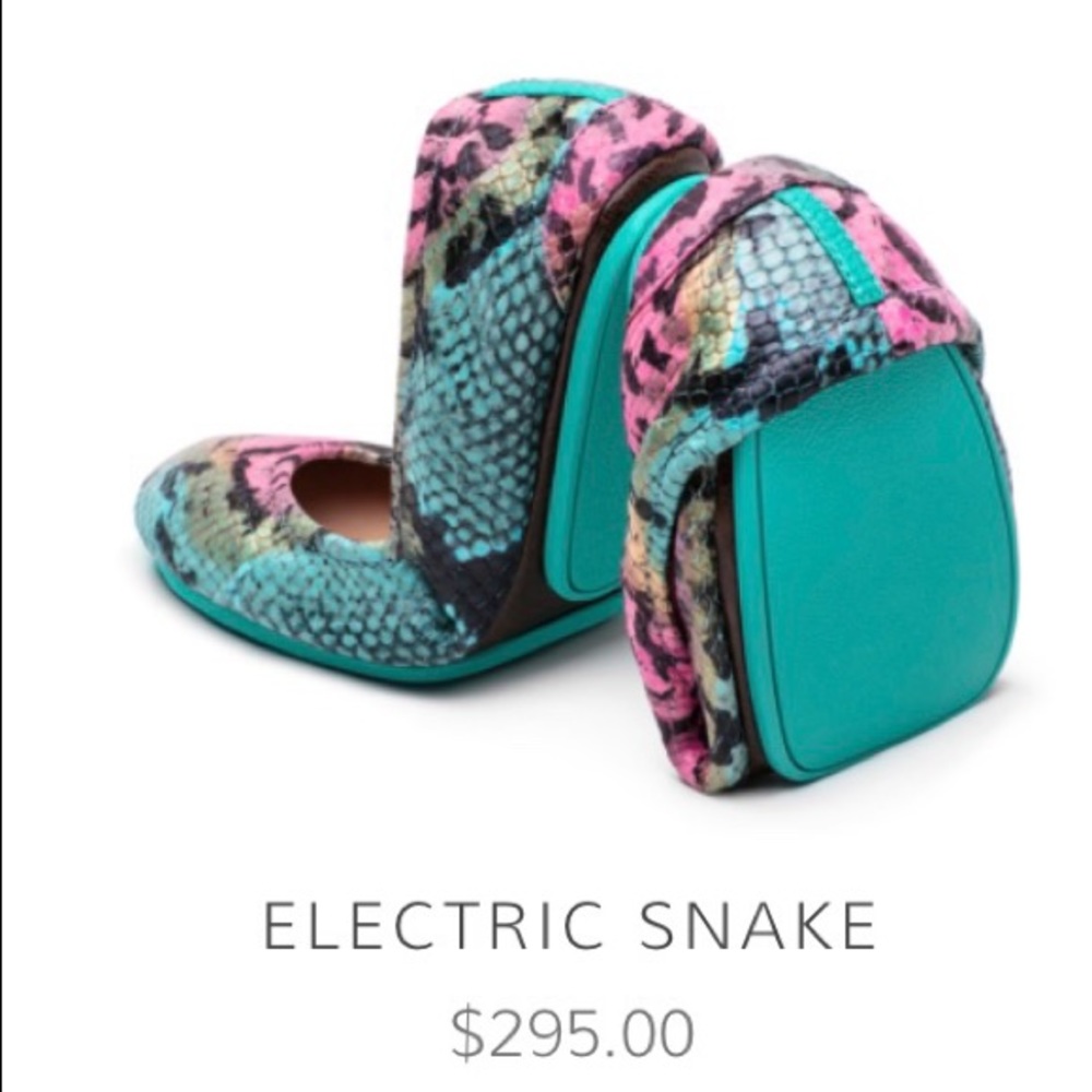 Amazing Snake Tieks